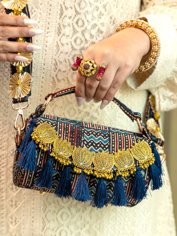 NeelKamal Ajrakh sling - Suave Bags
