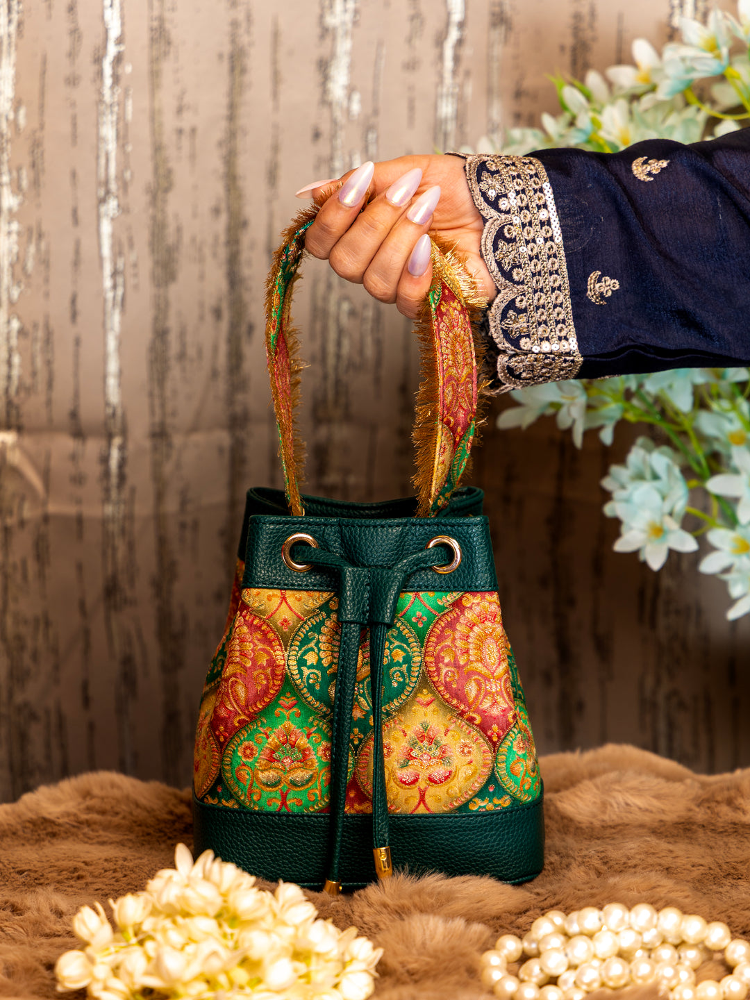 Bottle green Meher Bucket Bag