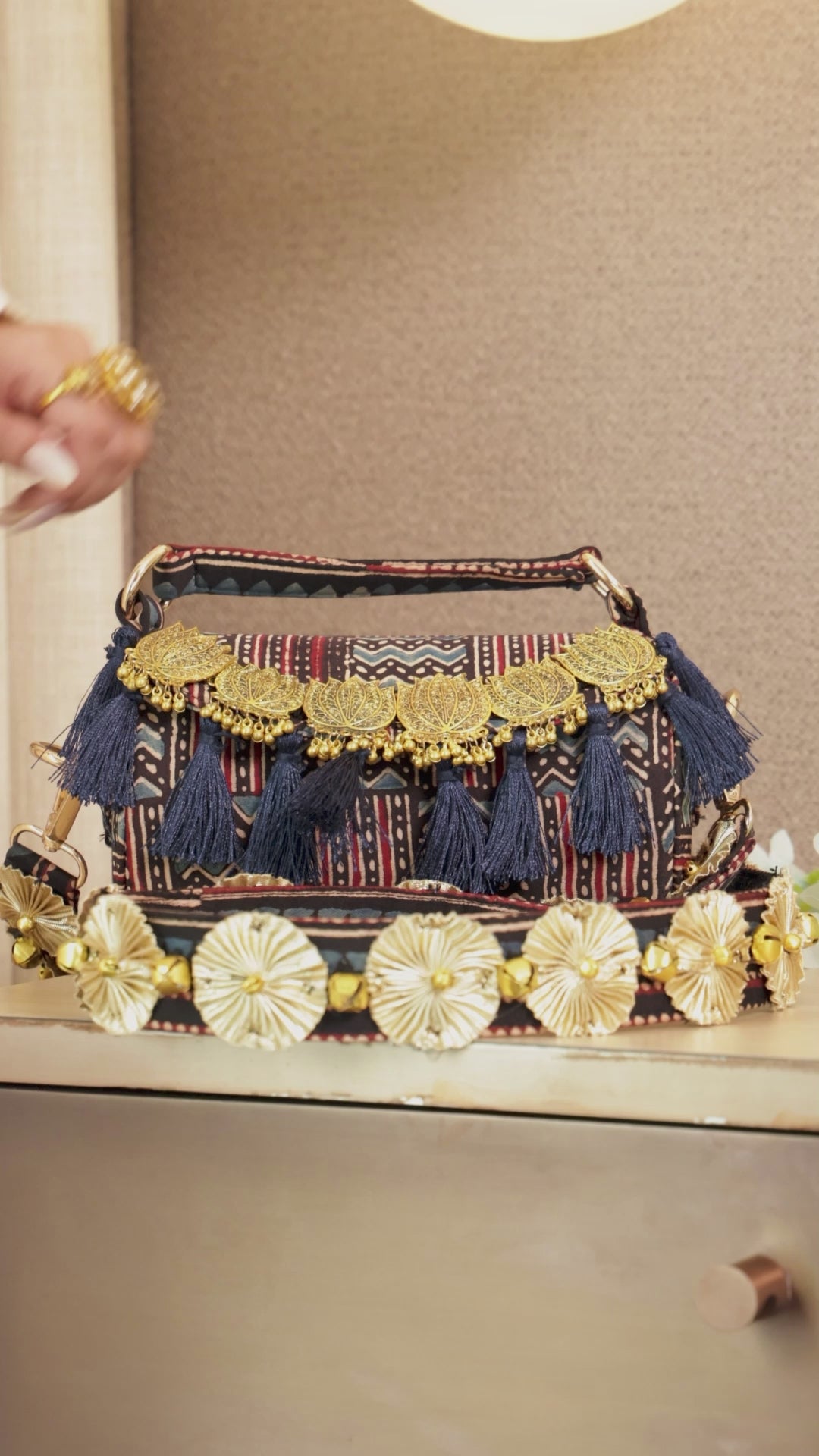 NeelKamal Ajrakh sling