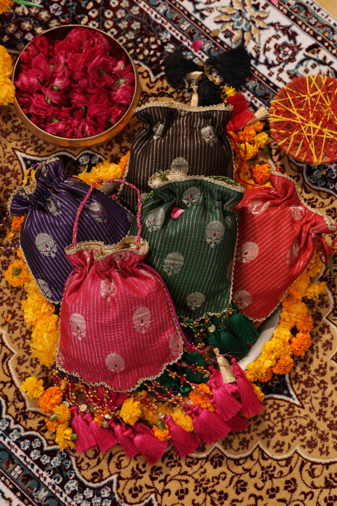 GULNAAR POTLI