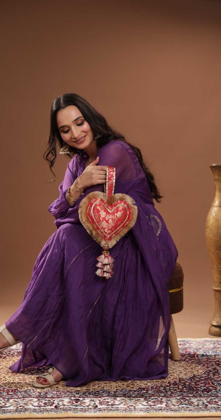 DILRUBA POTLI